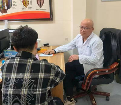 攀枝花市|男科医师高朋磊：守护男性健康，专业男科诊疗